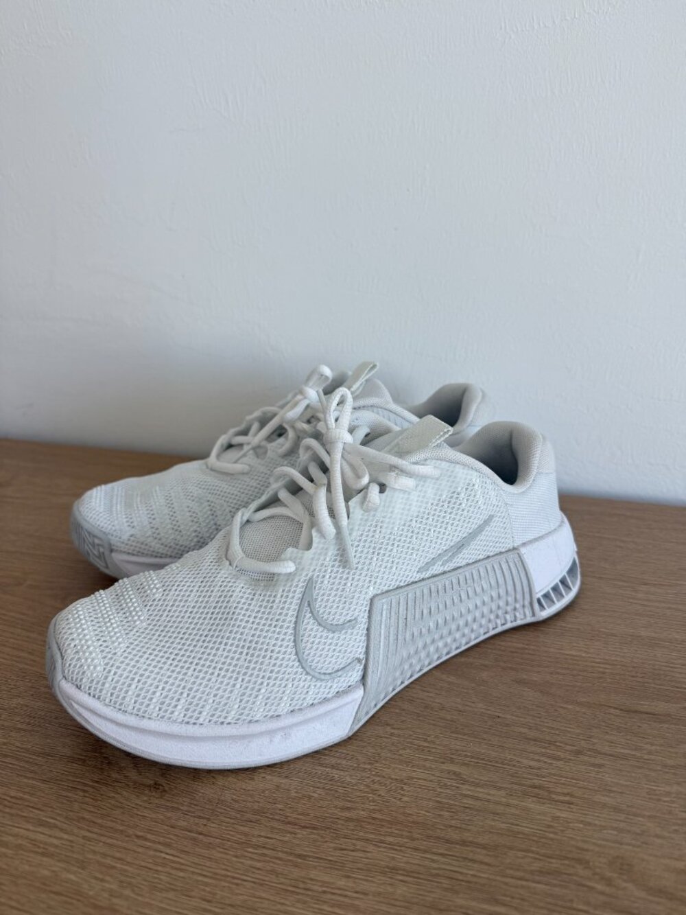 Nike Metcon 9 DZ2617-103 Men's Size 8.5
